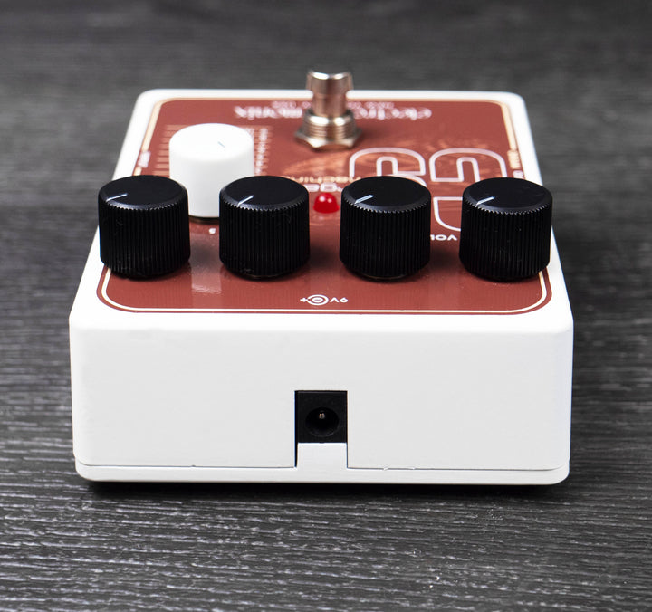 Pédale d'orgue Electro Harmonix C9