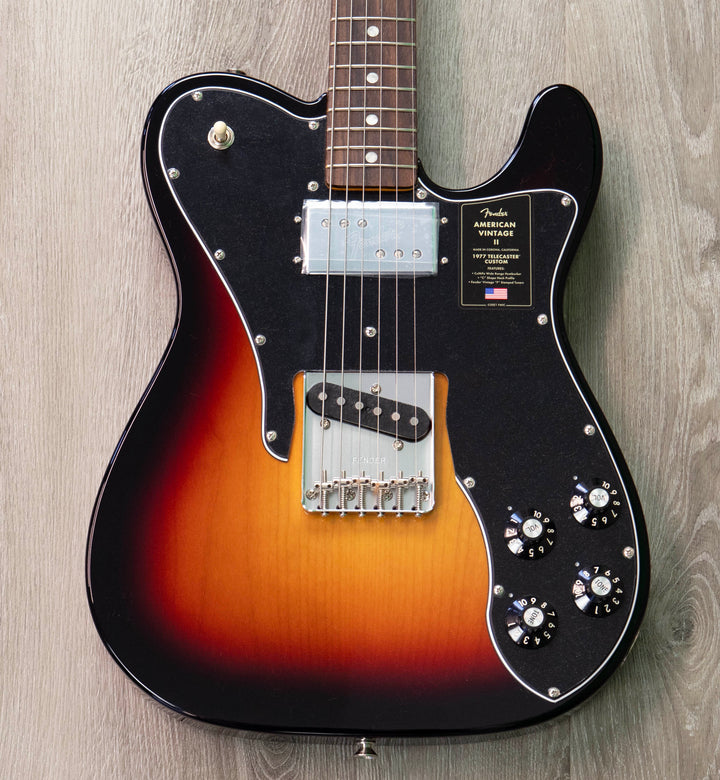 Fender American Vintage II 1977 Telecaster Custom, Rosewood Fingerboard, 3-Color Sunburst