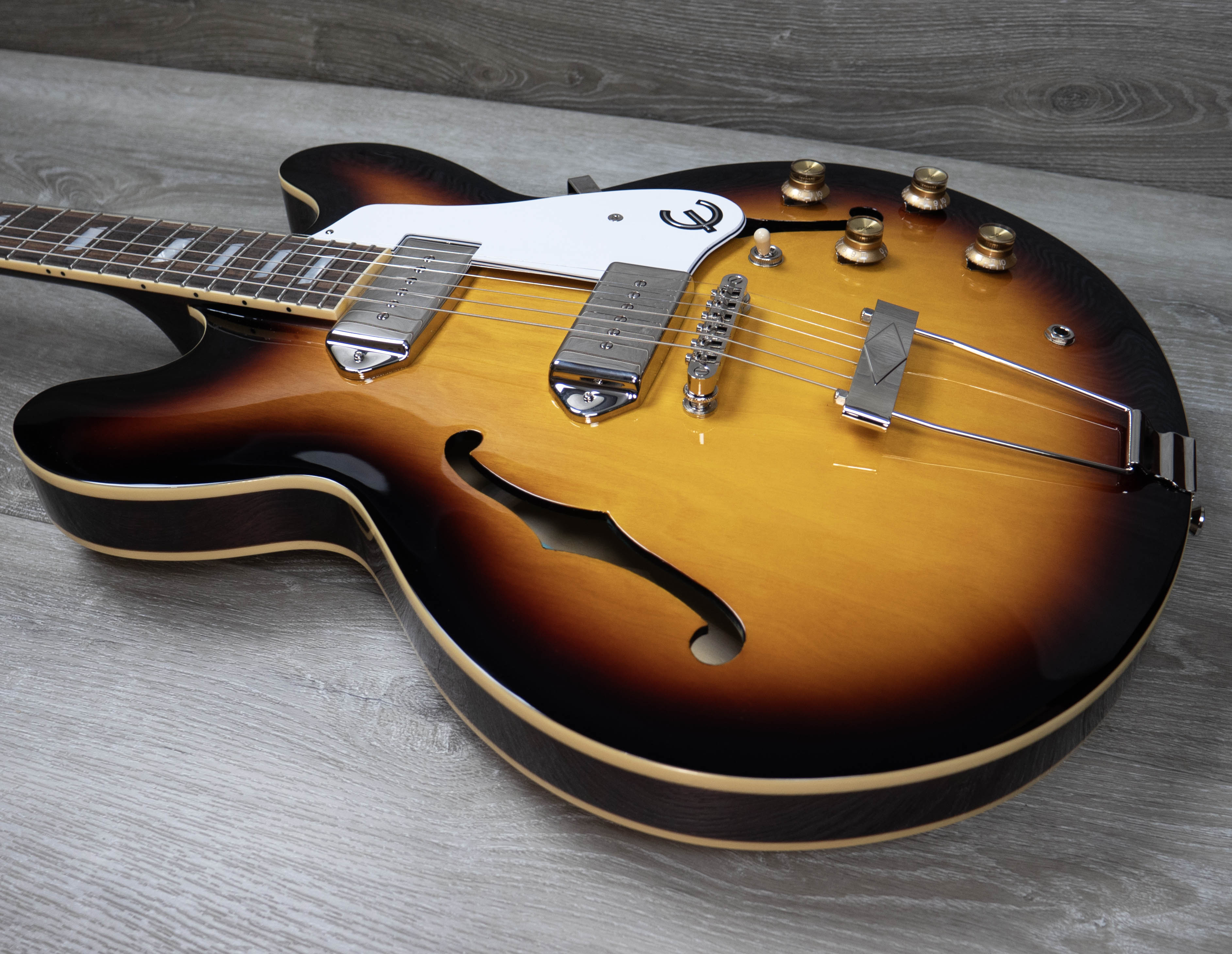 Epiphone Casino, Vintage Sunburst – A Strings