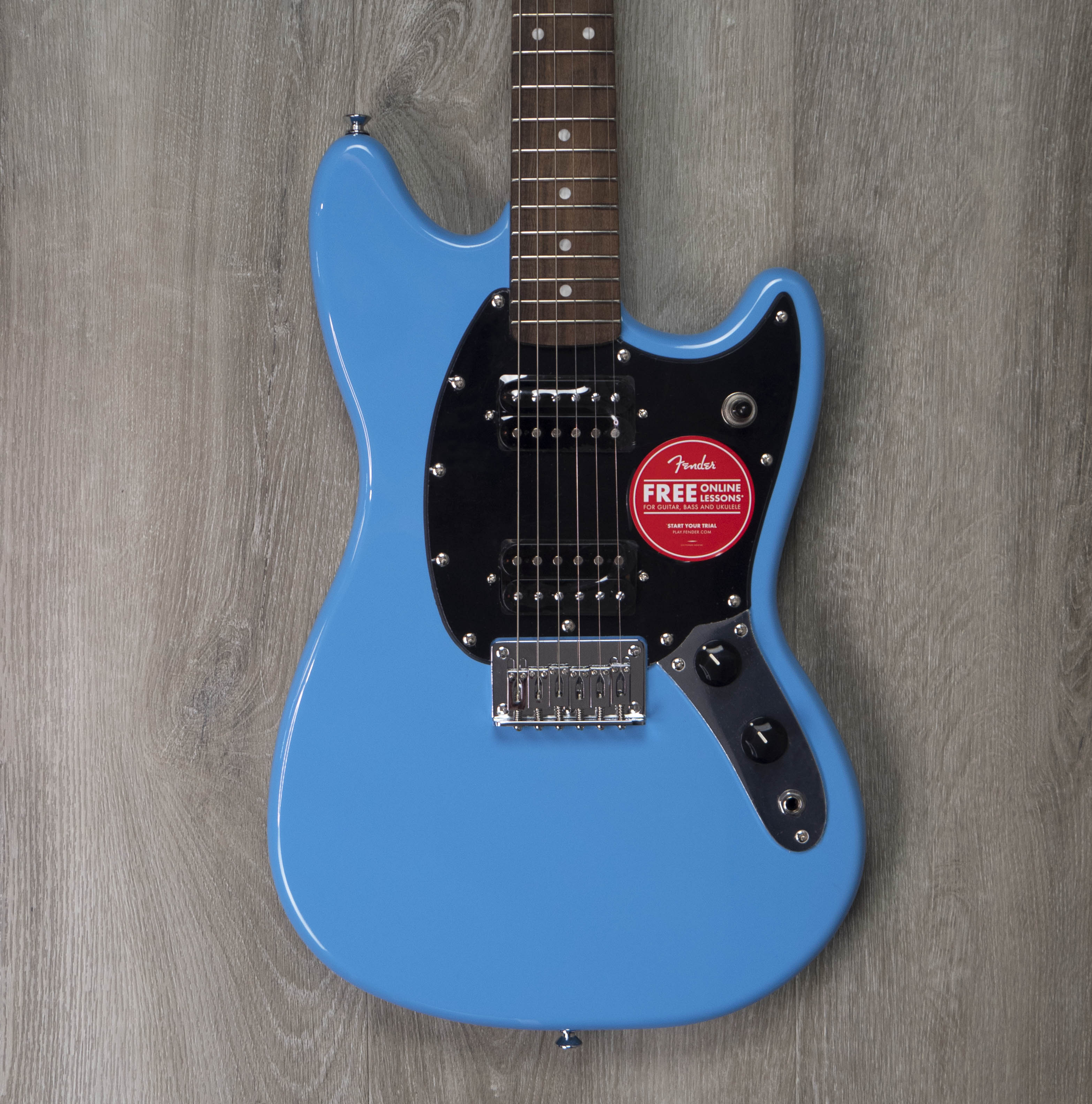 Squier Sonic Mustang HH, Laurel Fingerboard, Black Pickguard