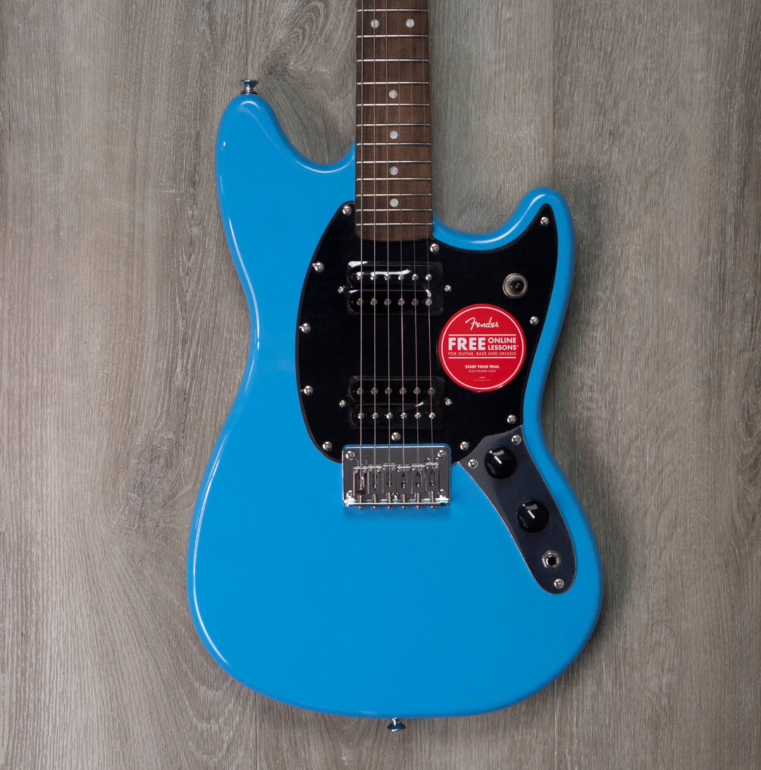 Squier Sonic Mustang HH, touche en laurier, pickguard noir, California Blue