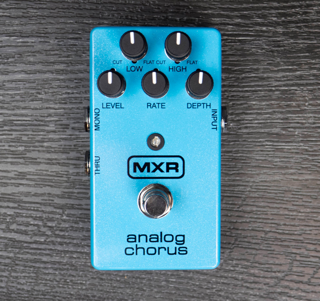 Pédale de chorus analogique MXR M234