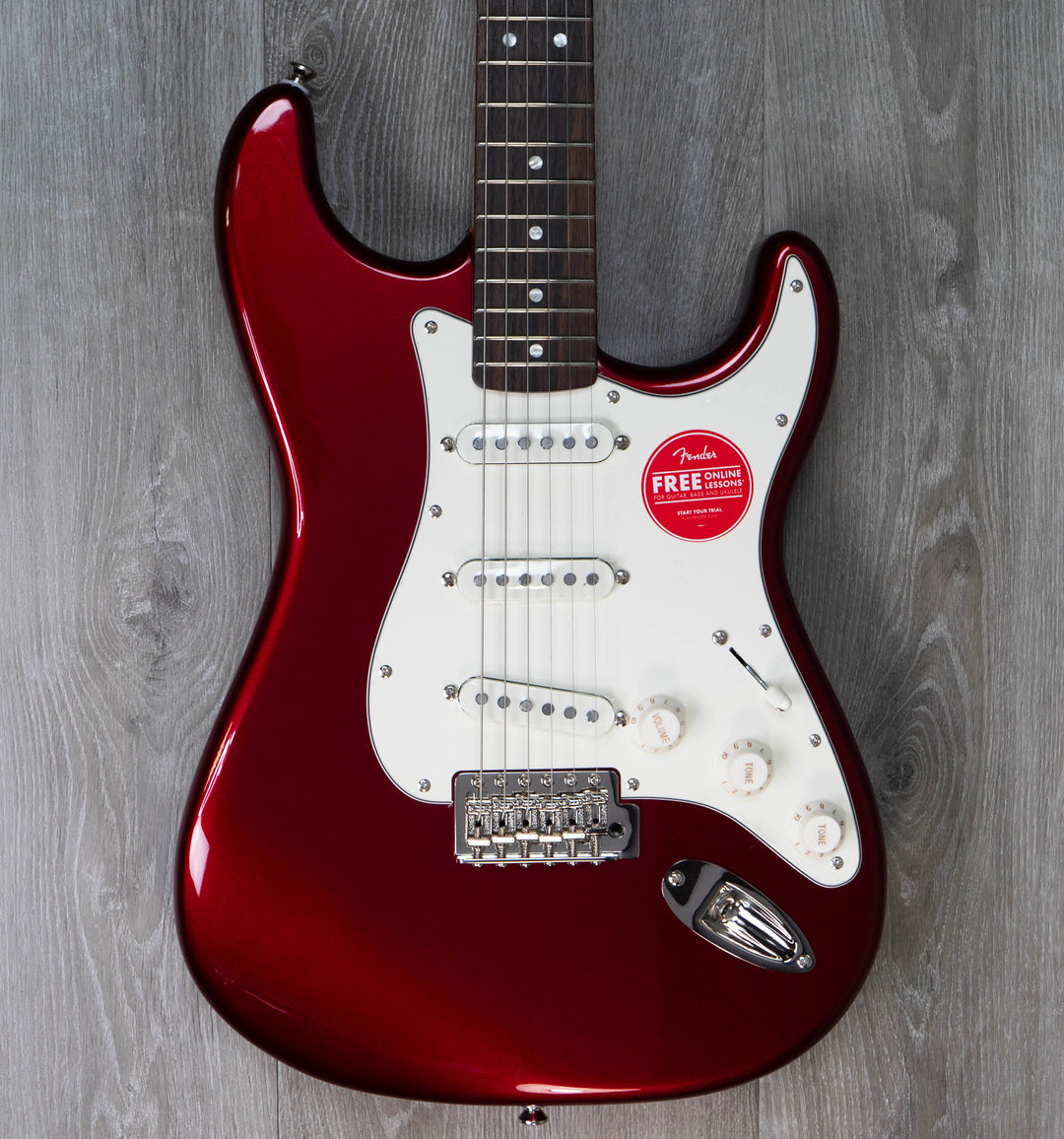 Squier Classic Vibe 60s Stratocaster, touche en laurier, rouge Candy Apple