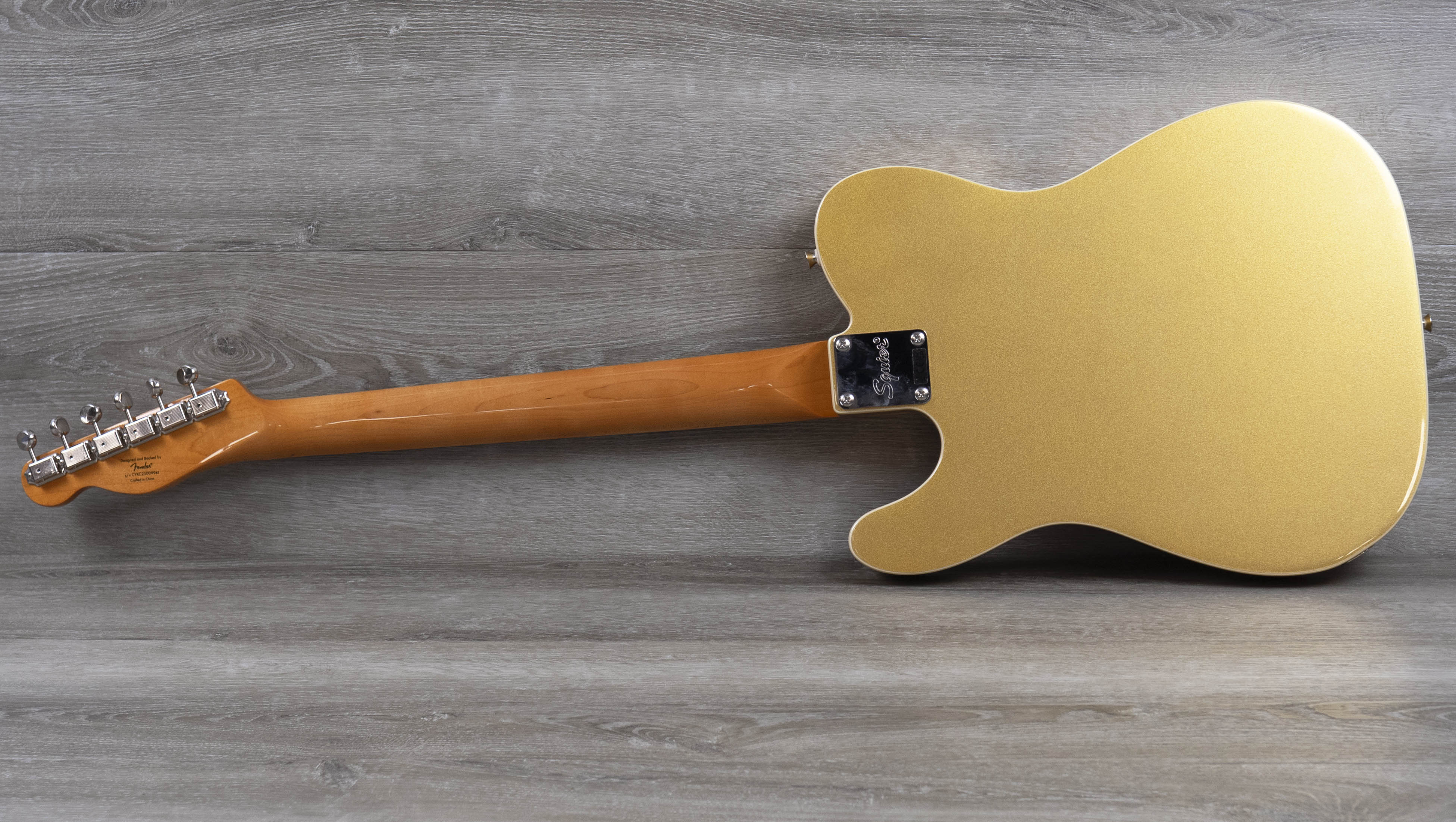 Squier Classic Vibe Custom Telecaster SH with Bigsby, Parchment