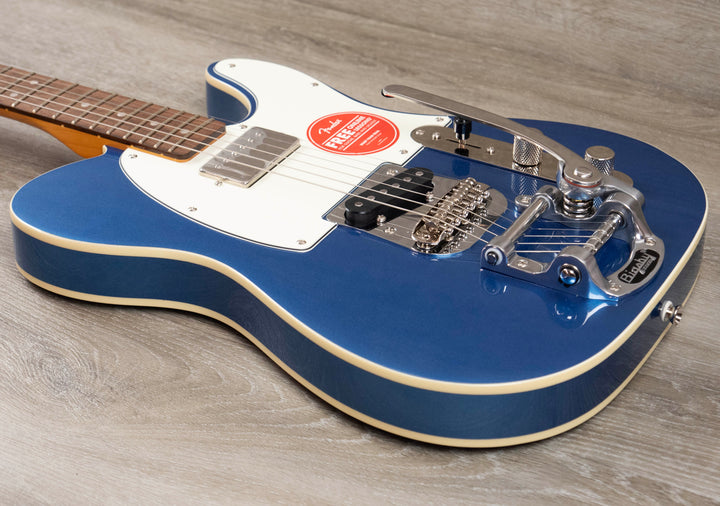 Squier FSR Classic Vibe '60s Custom Esquire, diapasón de laurel, color negro 