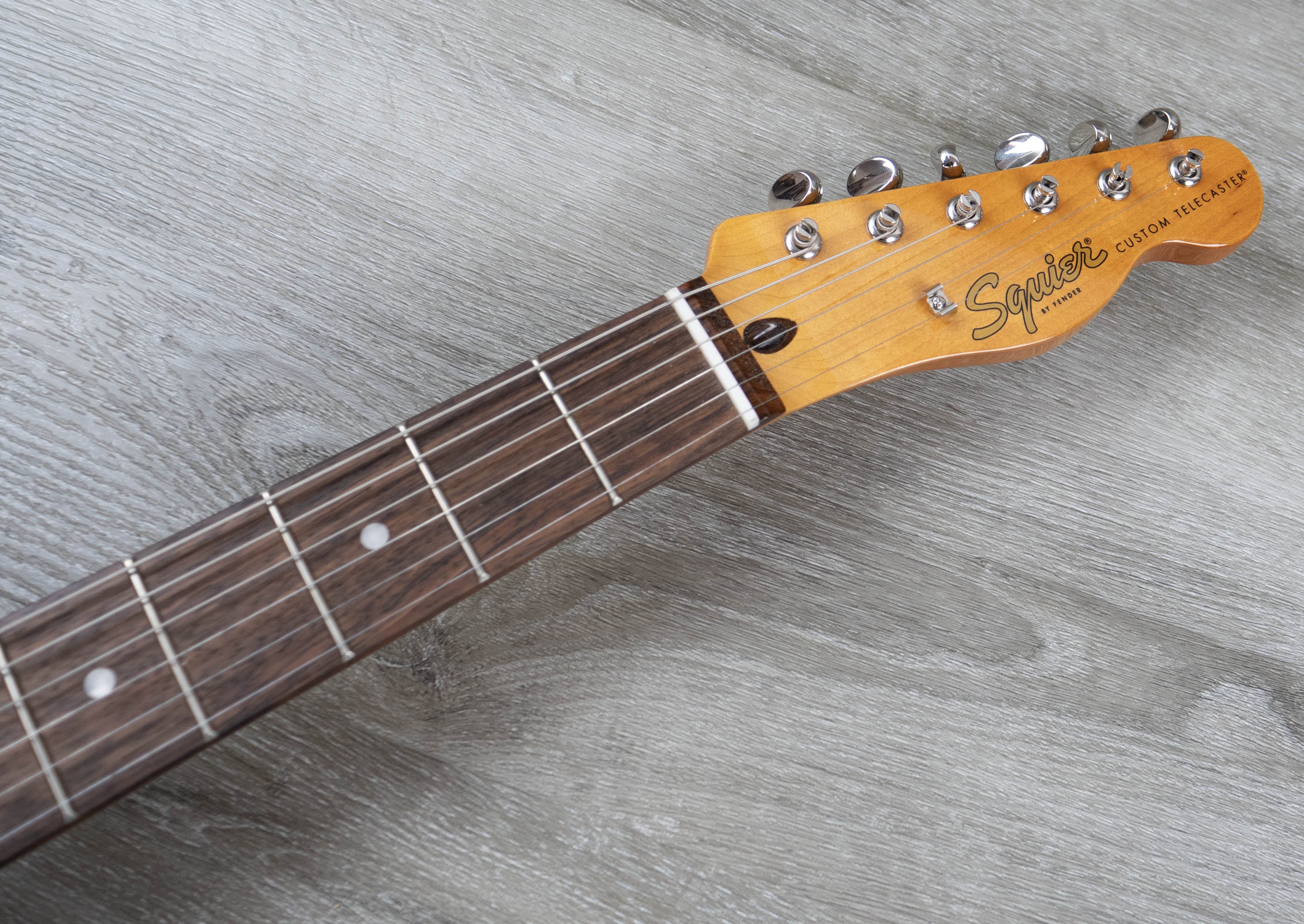 Squier Classic Vibe Custom Telecaster SH with Bigsby, Parchment
