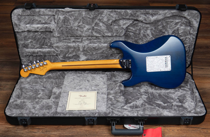 Fender American Deluxe HSS Stratocaster d'occasion, couleur ambre