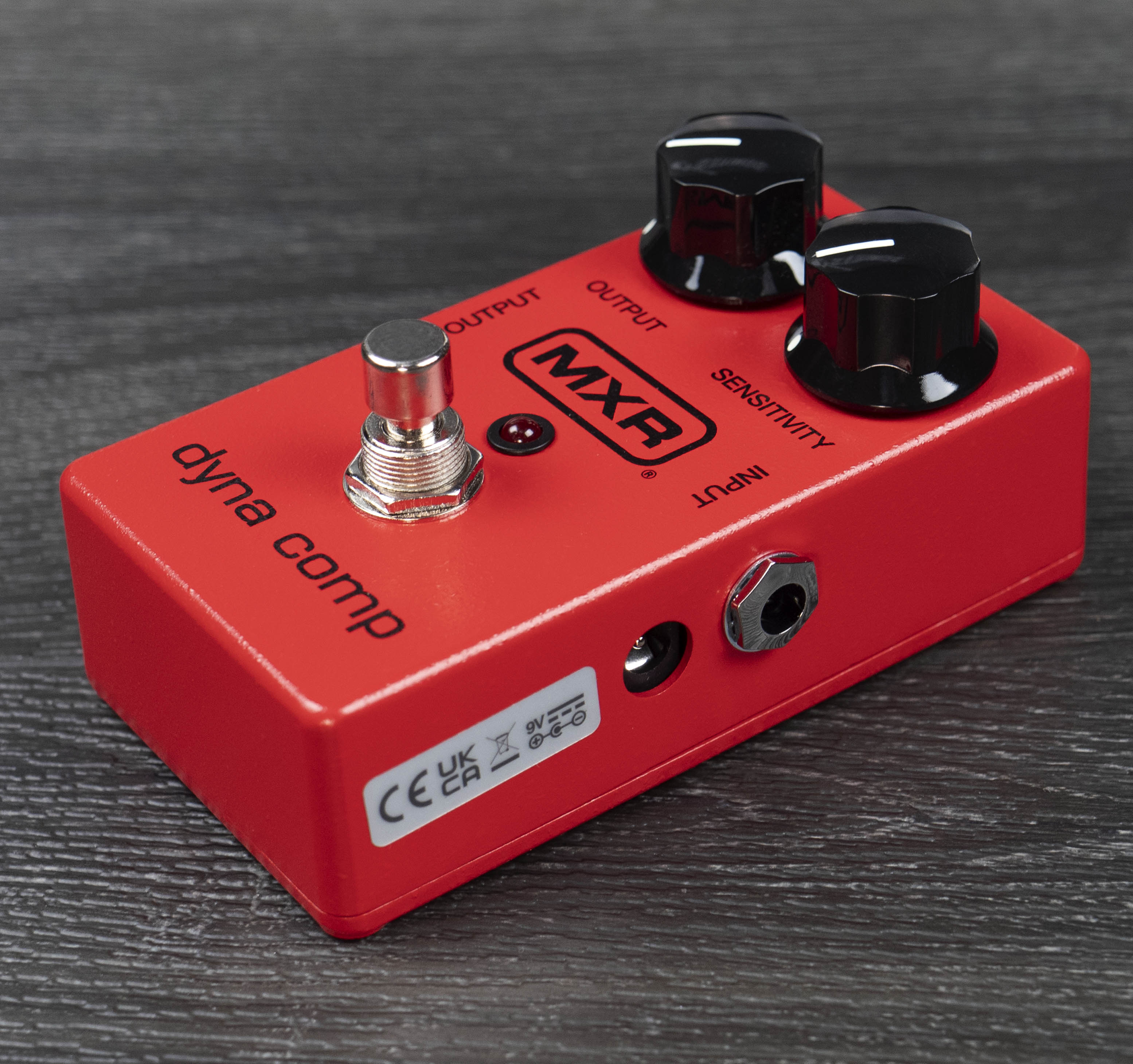 MXR M102 Dyna Comp Compressor Pedal – A Strings