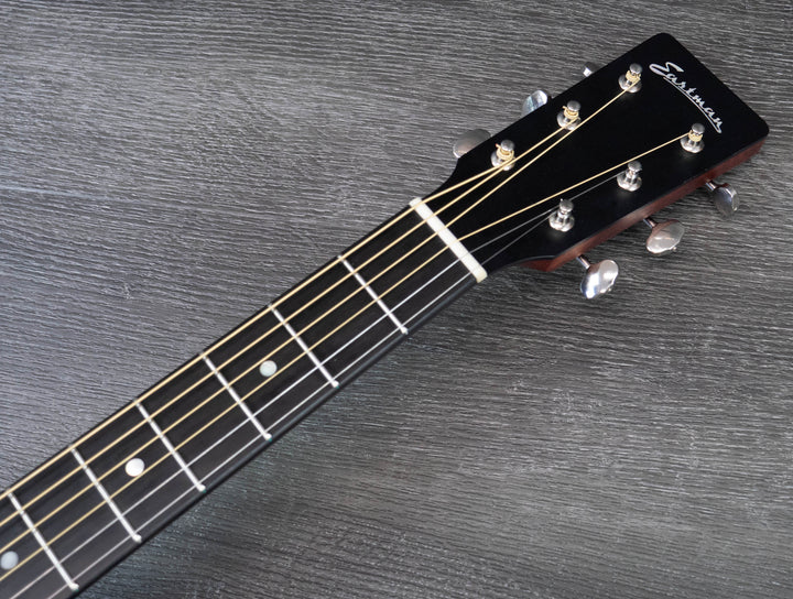 Pre-Owned Eastman E2D-BK, Solid Cedar Top w/ K&amp;K Pickup