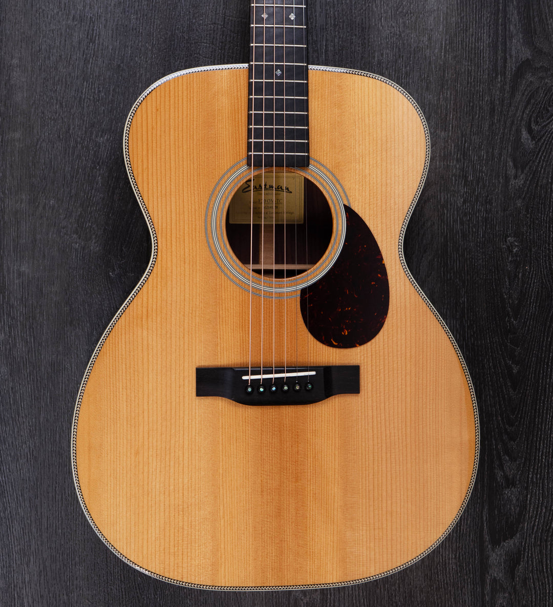 Pre-Owned Eastman E20OM-TC Thermo Cure Top Acoustic Guitar, Natural