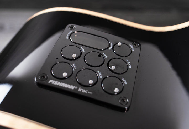 Pre-Owned Faith Eclipse Neptune Cutaway Electro-Acoustic, All Solid, Engelmann Spruce Top, Mahogany Back