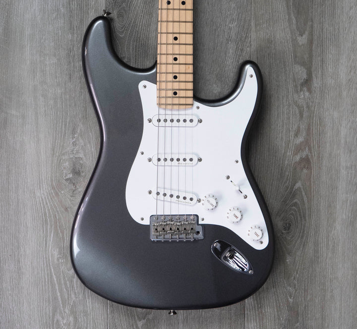 Stratocaster Fender Eric Clapton d'occasion, touche en érable, étain