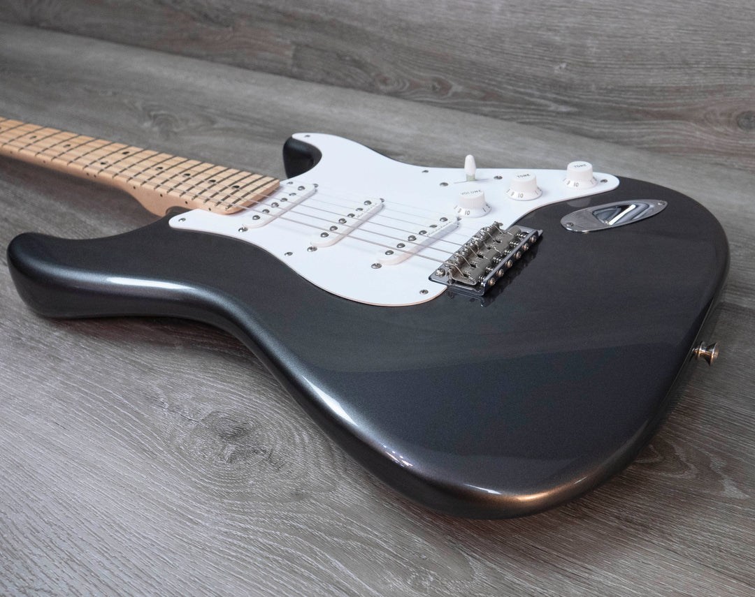 Stratocaster Fender Eric Clapton d'occasion, touche en érable, étain