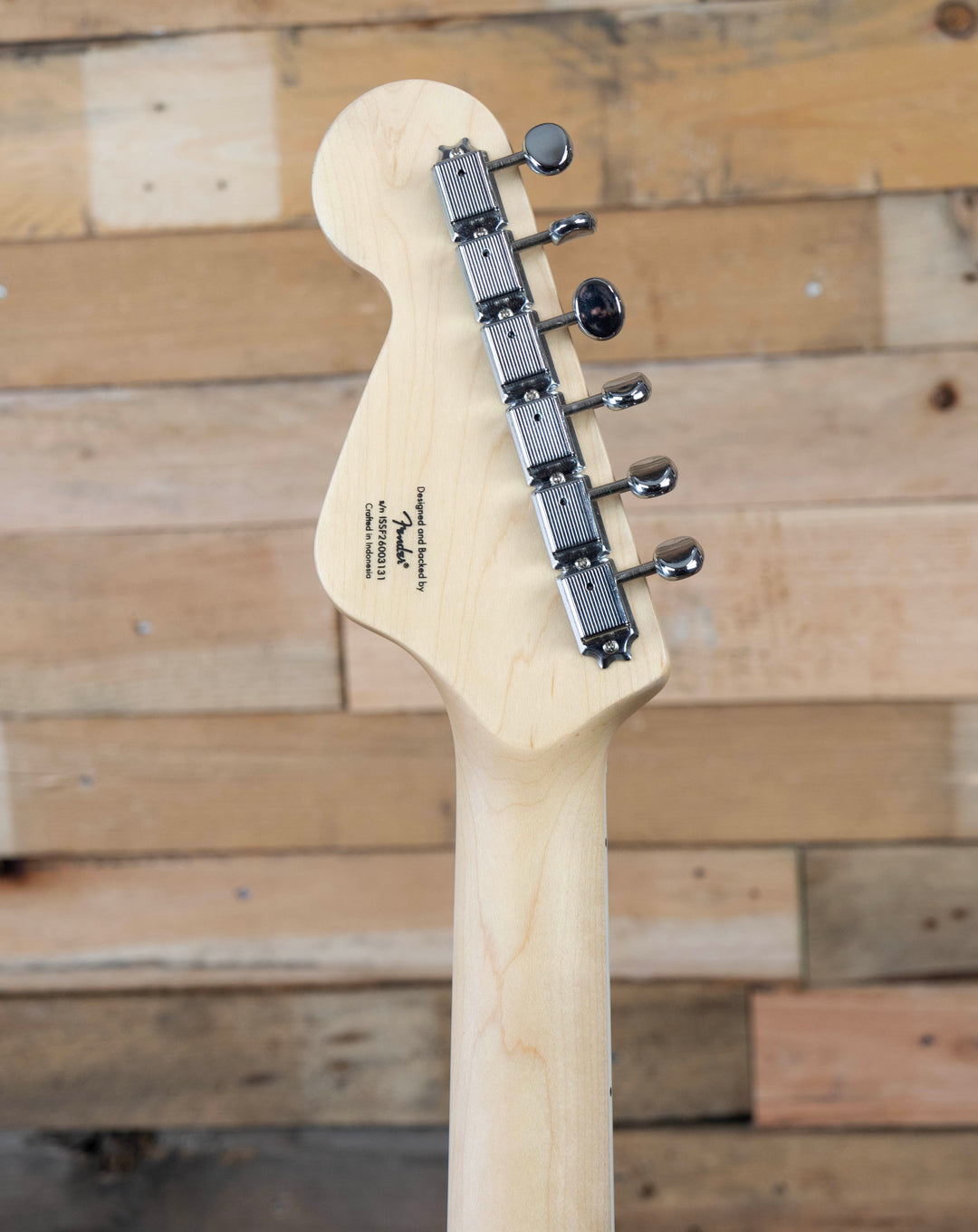 Squier Paranormal Electric VI, Laurel Fingerboard, Parchment Pickguard, Matching Headstock, Daphne Blue