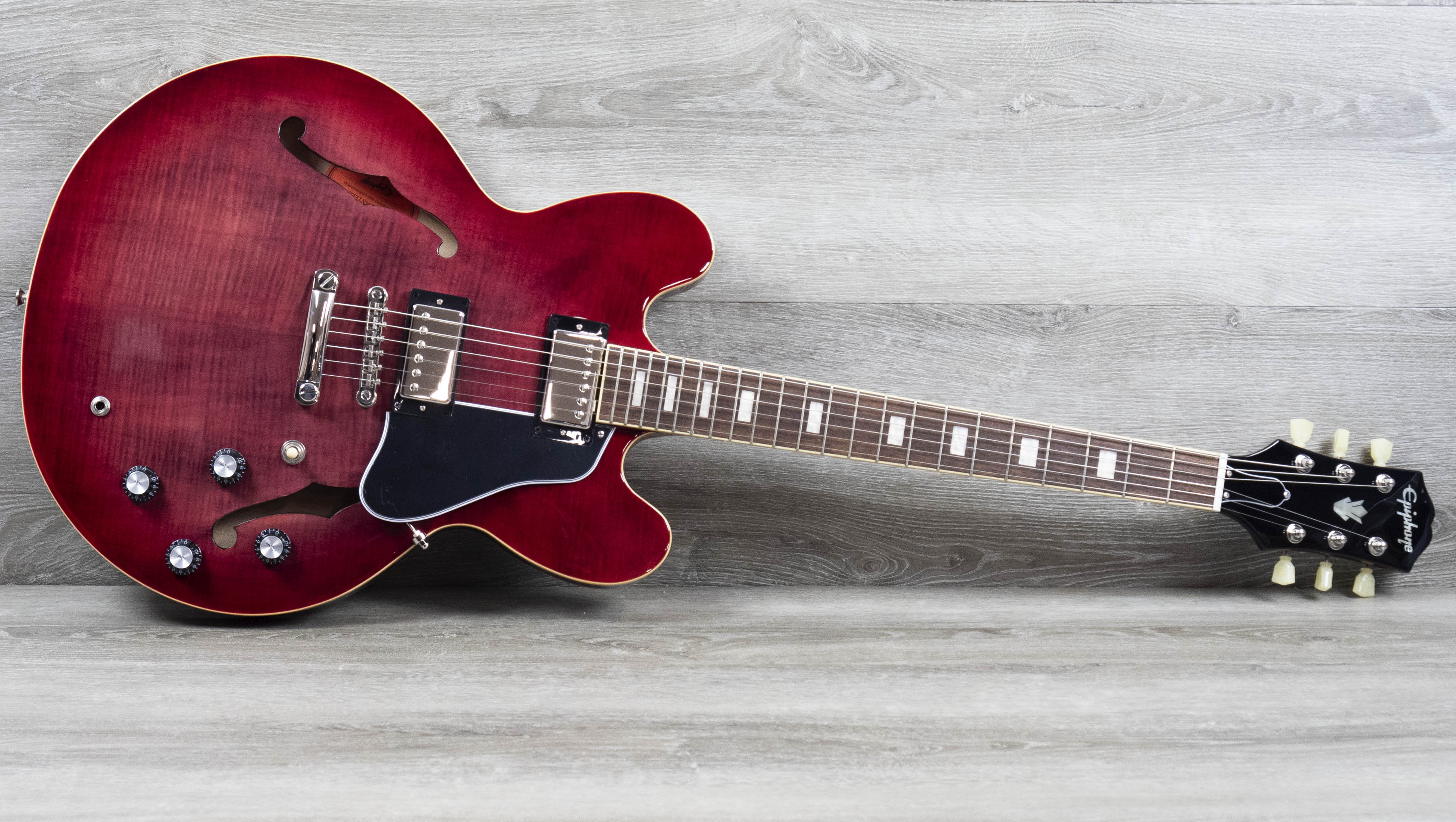 Epiphone ES-335 Figured, Raspberry Burst – A Strings