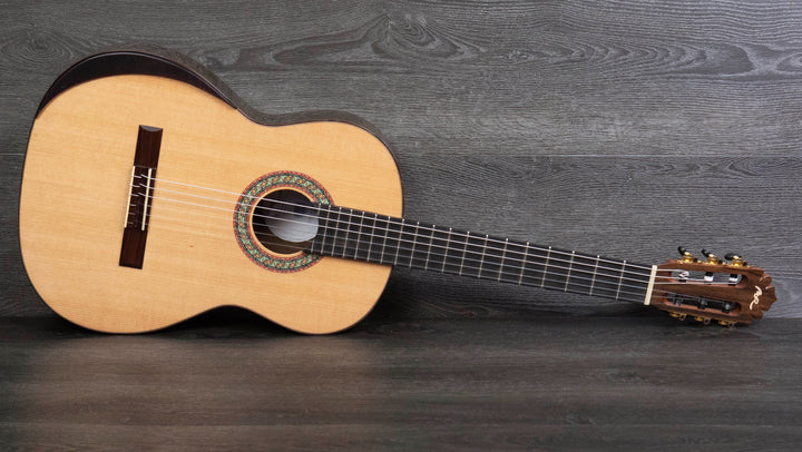 Manuel Rodriguez SUPERIOR B-C, 4/4 size Classical Guitar, Solid cedar top, Flamed Eucalyptus Back & Sides