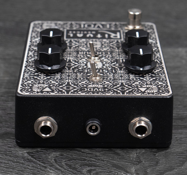 Pédale d'effets de distorsion fuzz EVOL de Ritual Devices