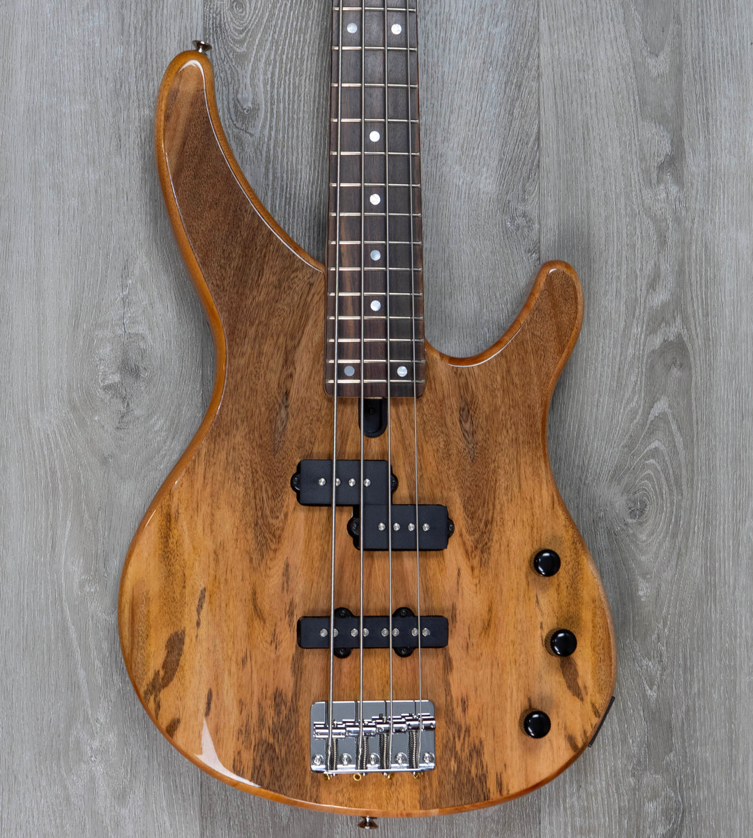 Basse électrique Yamaha TRBX174EW, bois exotiques