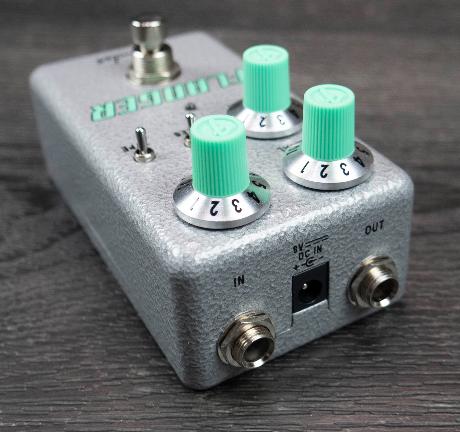 Fender Hammertone Flanger Guitar Effects Pedal – A Strings