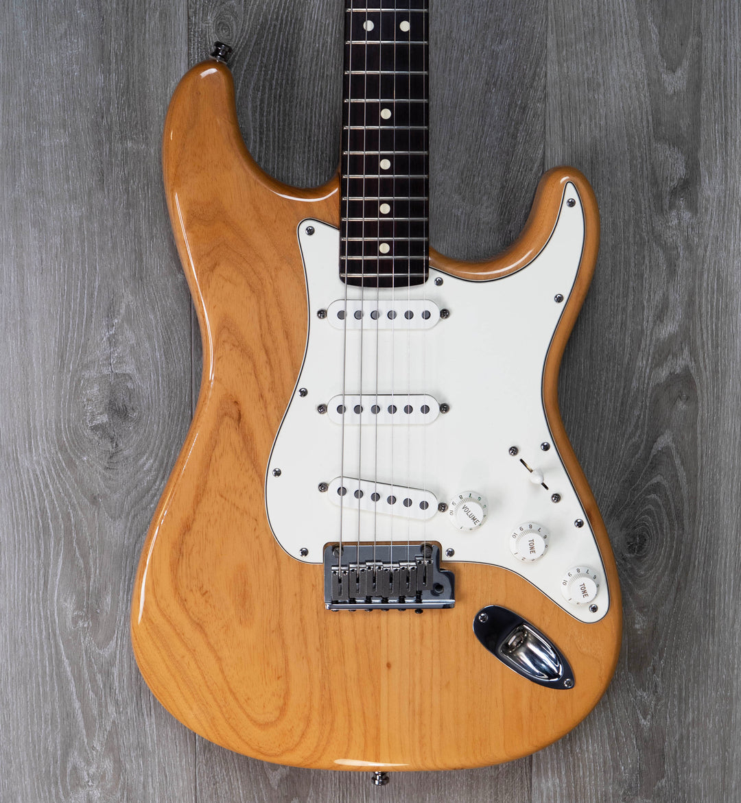 Fender American Deluxe HSS Stratocaster d'occasion, couleur ambre