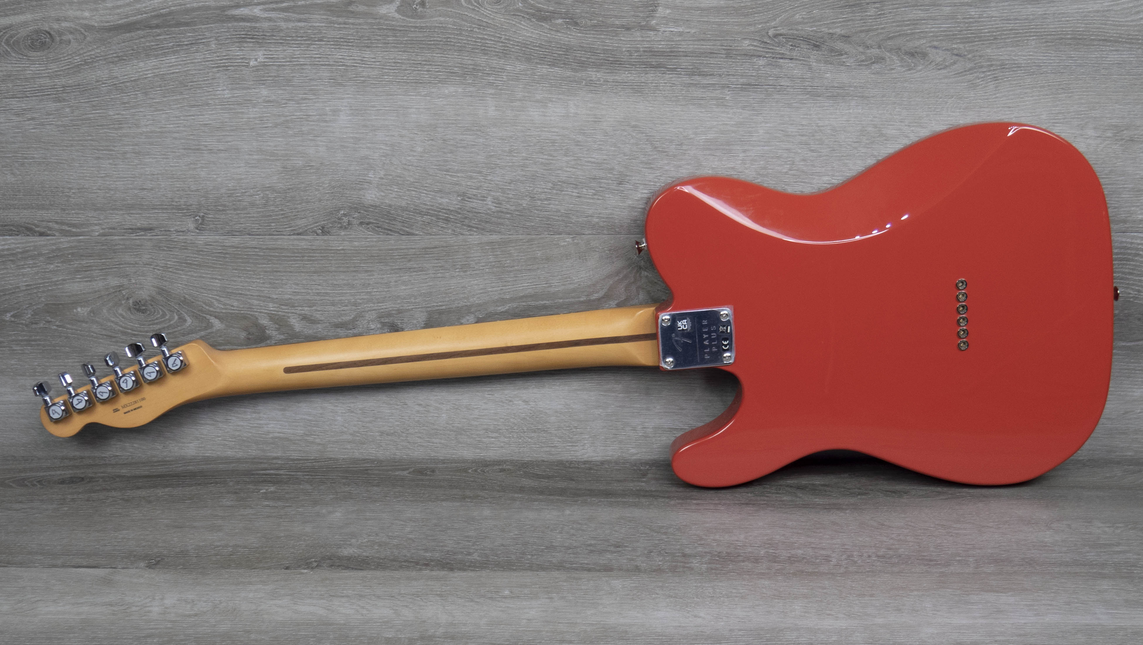 Fender Player Plus Telecaster, Pau Ferro Fingerboard, Fiesta Red