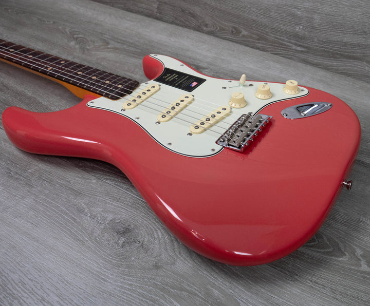 Fender American Vintage II 1961 Stratocaster, Rosewood Fingerboard, Fiesta Red
