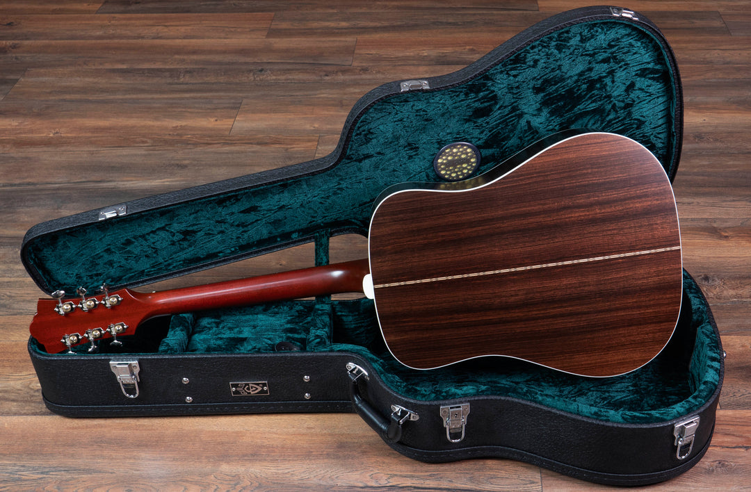 Guilde D-140 Dreadnought, Sunburst