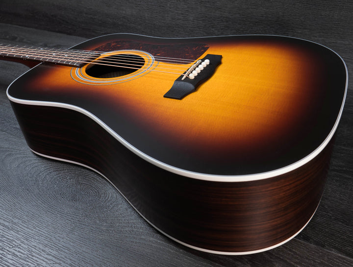 Acorazado Gremio D-140, Sunburst