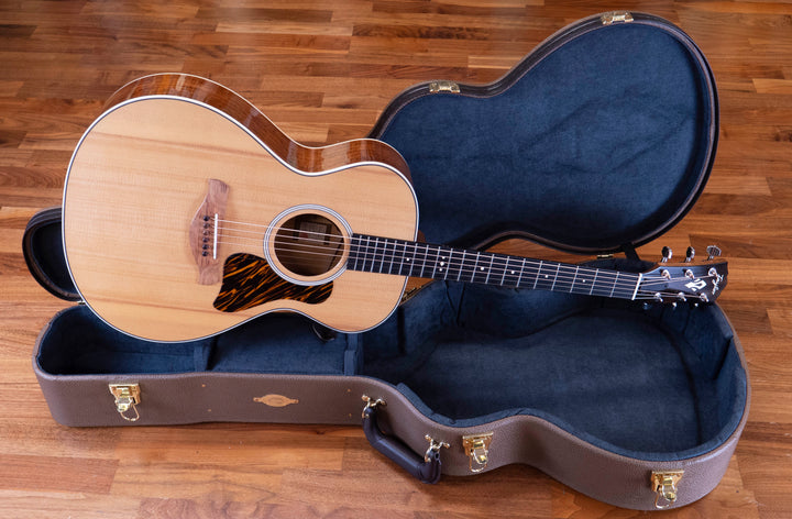 Taylor Gold Label 512e Grand Concert Acoustic-Electric Guitar