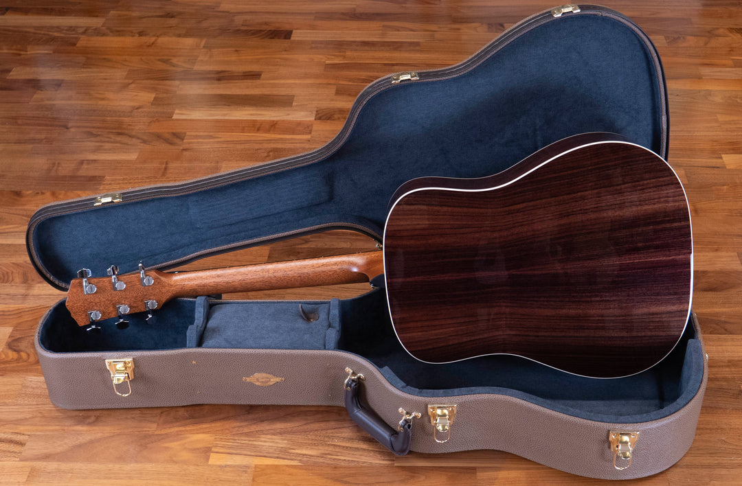 Taylor Gold Label 710e Dreadnought Acoustic-Electric Guitar
