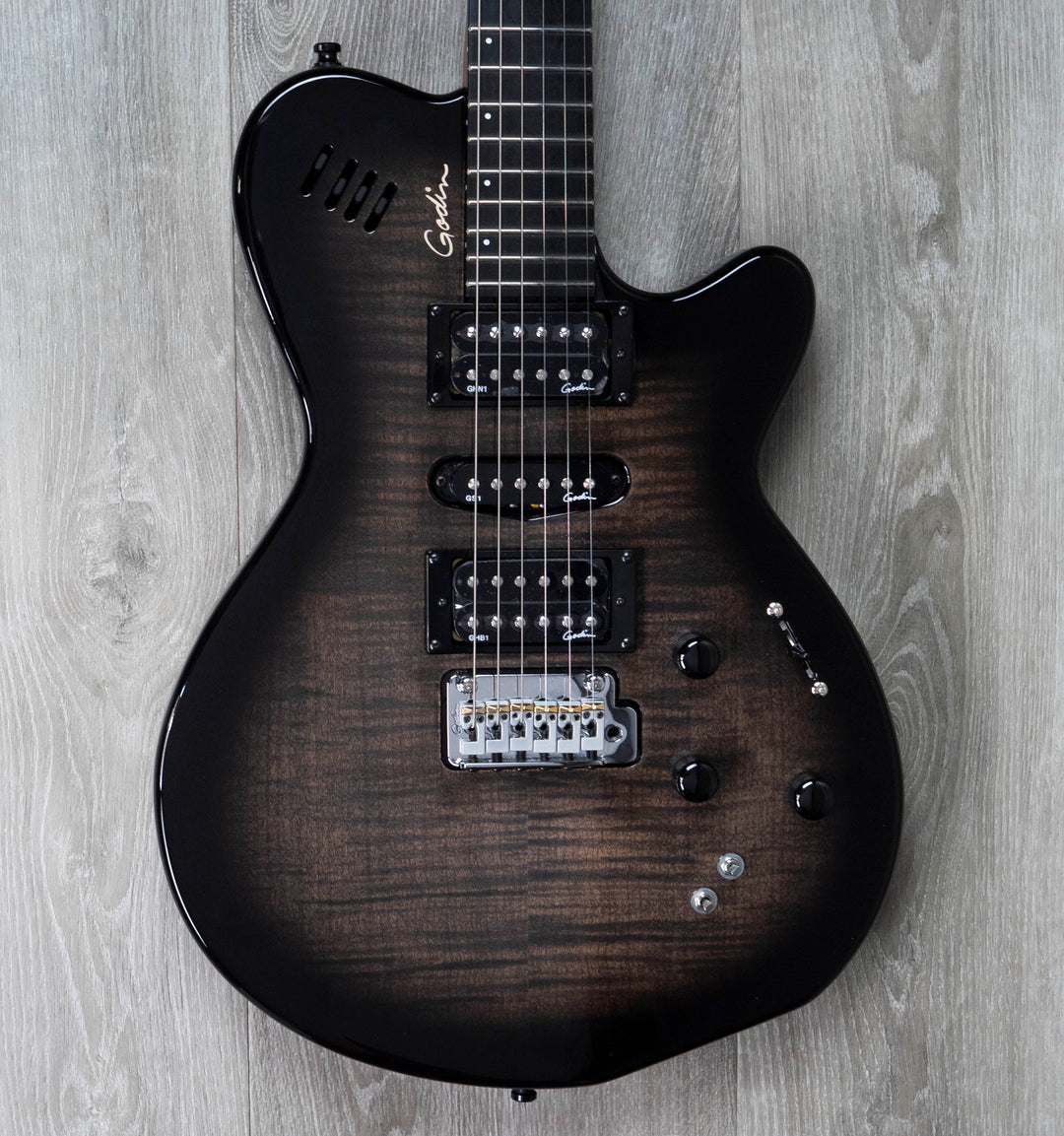 Godin xtSA d'occasion, Trans Black Flame