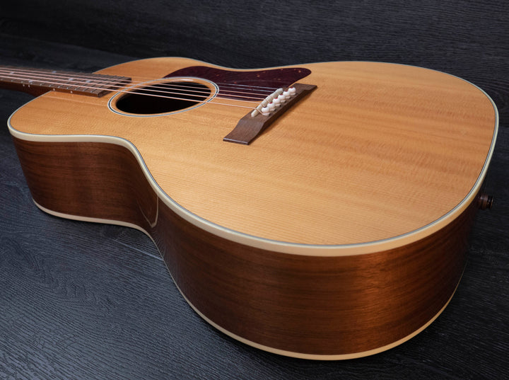 Pre-Owned Gibson L-00 Studio Walnut Electro-Acoustic Guitar, Spruce Top, Walnut Back & Sides