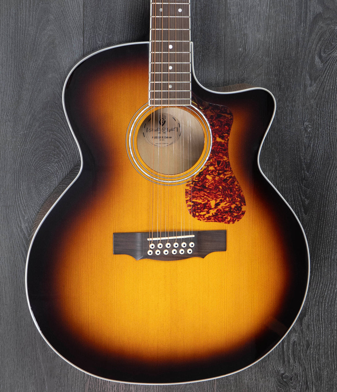 Pre-Owned Guild F-2512-CE Deluxe 12-String Jumbo, Solid Spruce Top, Maple Back, Antique Burst