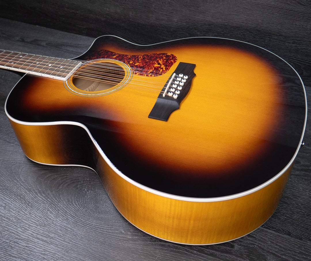 Pre-Owned Guild F-2512-CE Deluxe 12-String Jumbo, Solid Spruce Top, Maple Back, Antique Burst