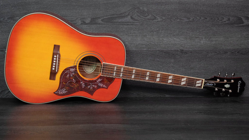 Epiphone Hummingbird Studio アコギ Epiphone Hummingbird Studio Faded, Cherry Sunburst – A Strings