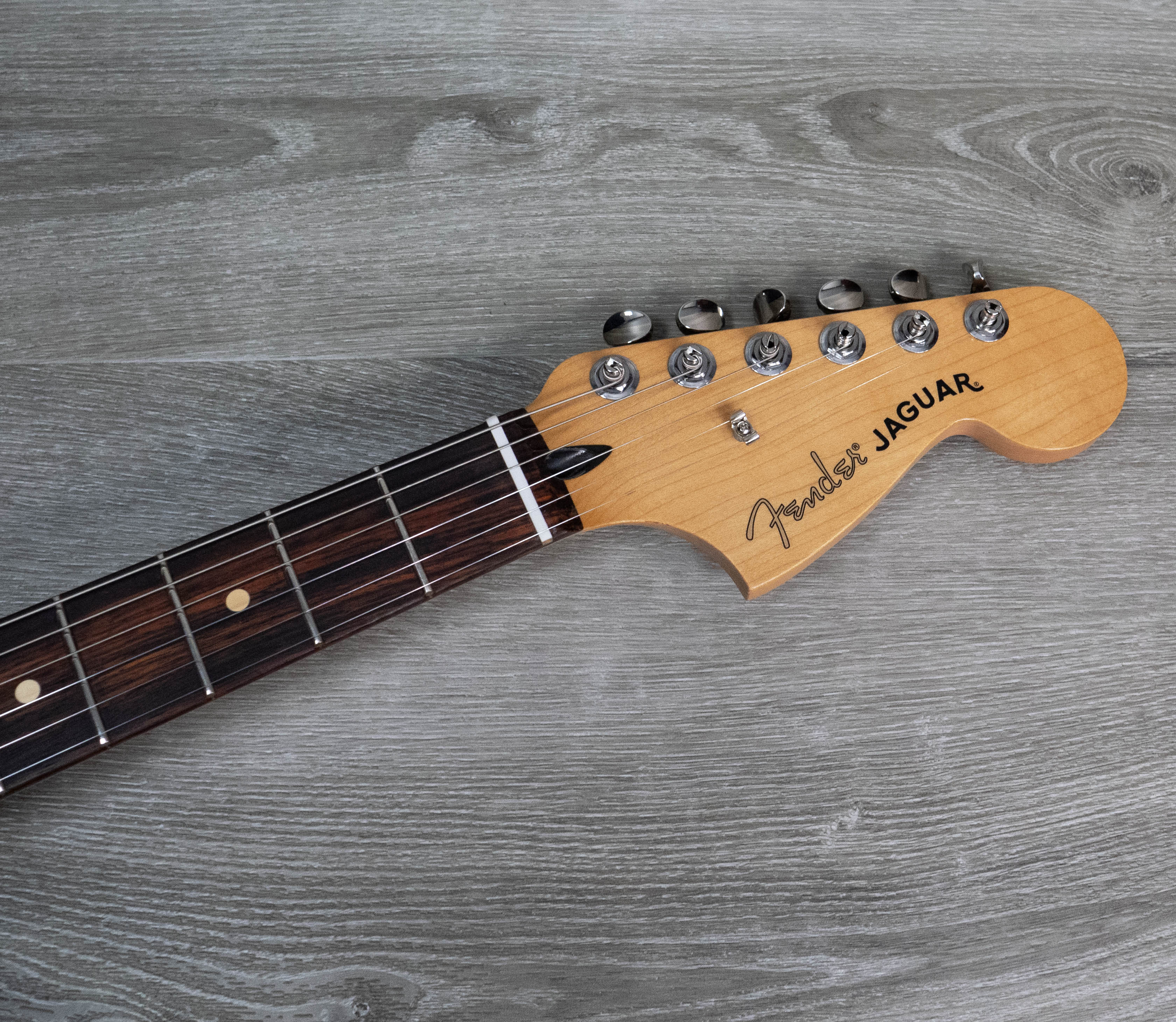 Fender Player II Jaguar, Rosewood Fingerboard, Coral Red – A Strings
