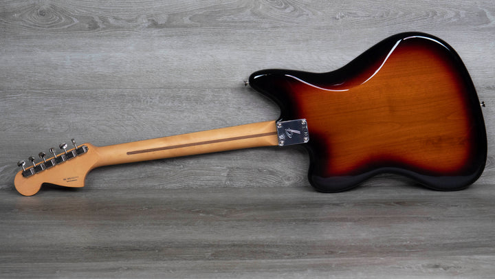 Fender Player II Jaguar, touche en palissandre, finition Sunburst 3 couleurs