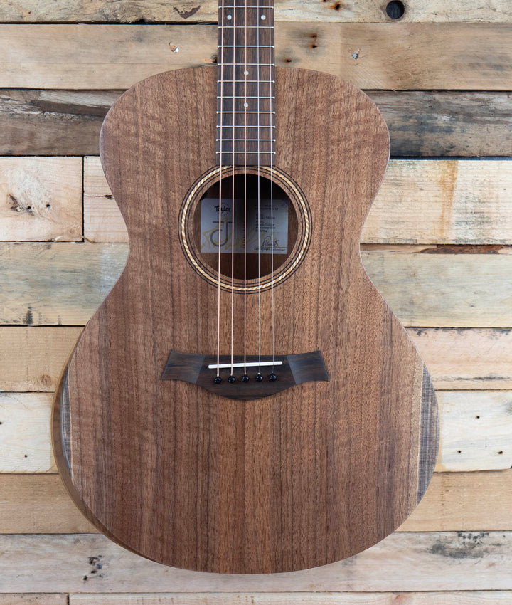 Taylor Jacob Collier Academy 22e 5-String Acoustic-Electric Guitar