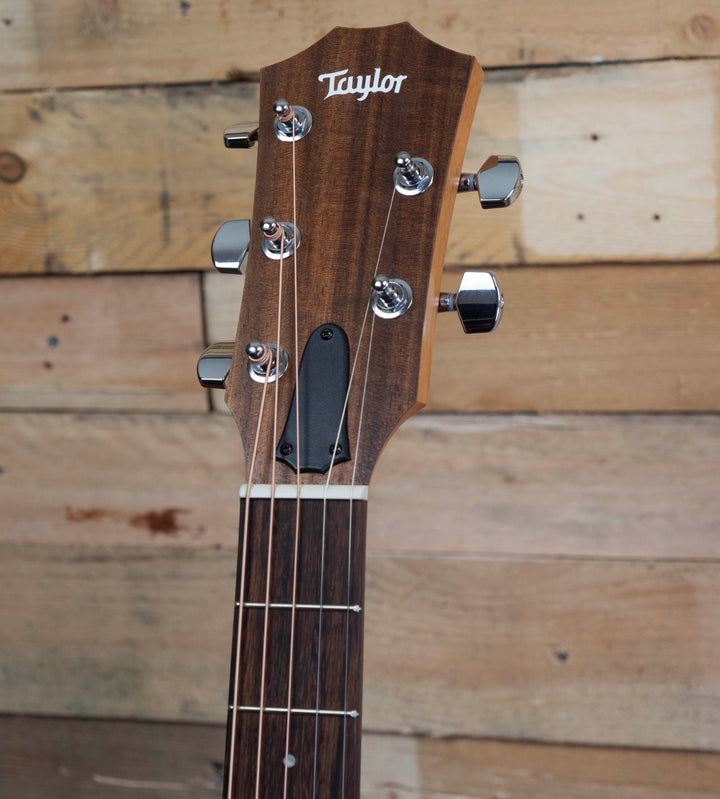 Taylor Jacob Collier Academy 22e 5-String Acoustic-Electric Guitar