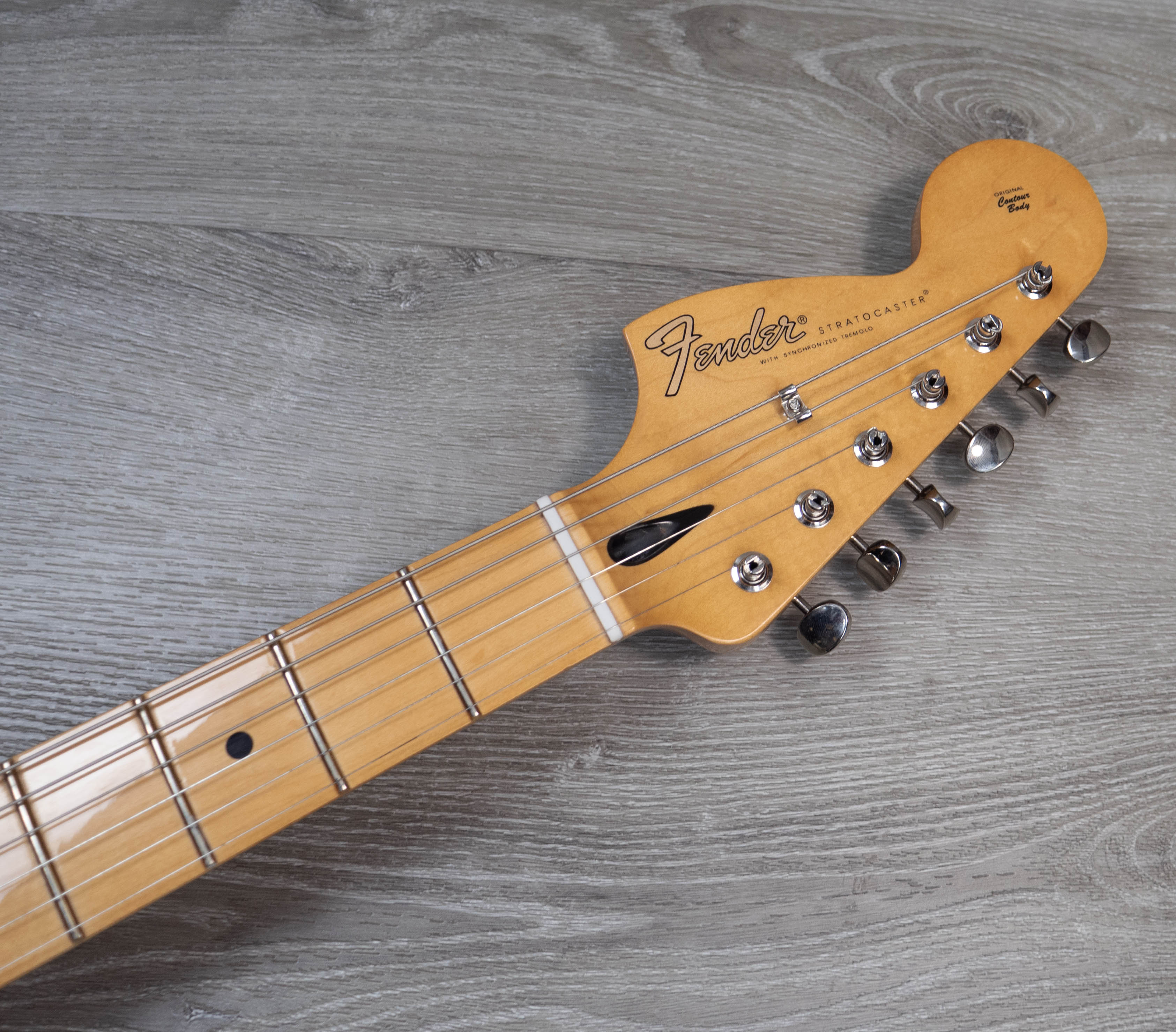 ギター Fender Stratocaster Maple Fingerboard Fender - Player II Stratocaster® - Maple Fingerboard - Aged