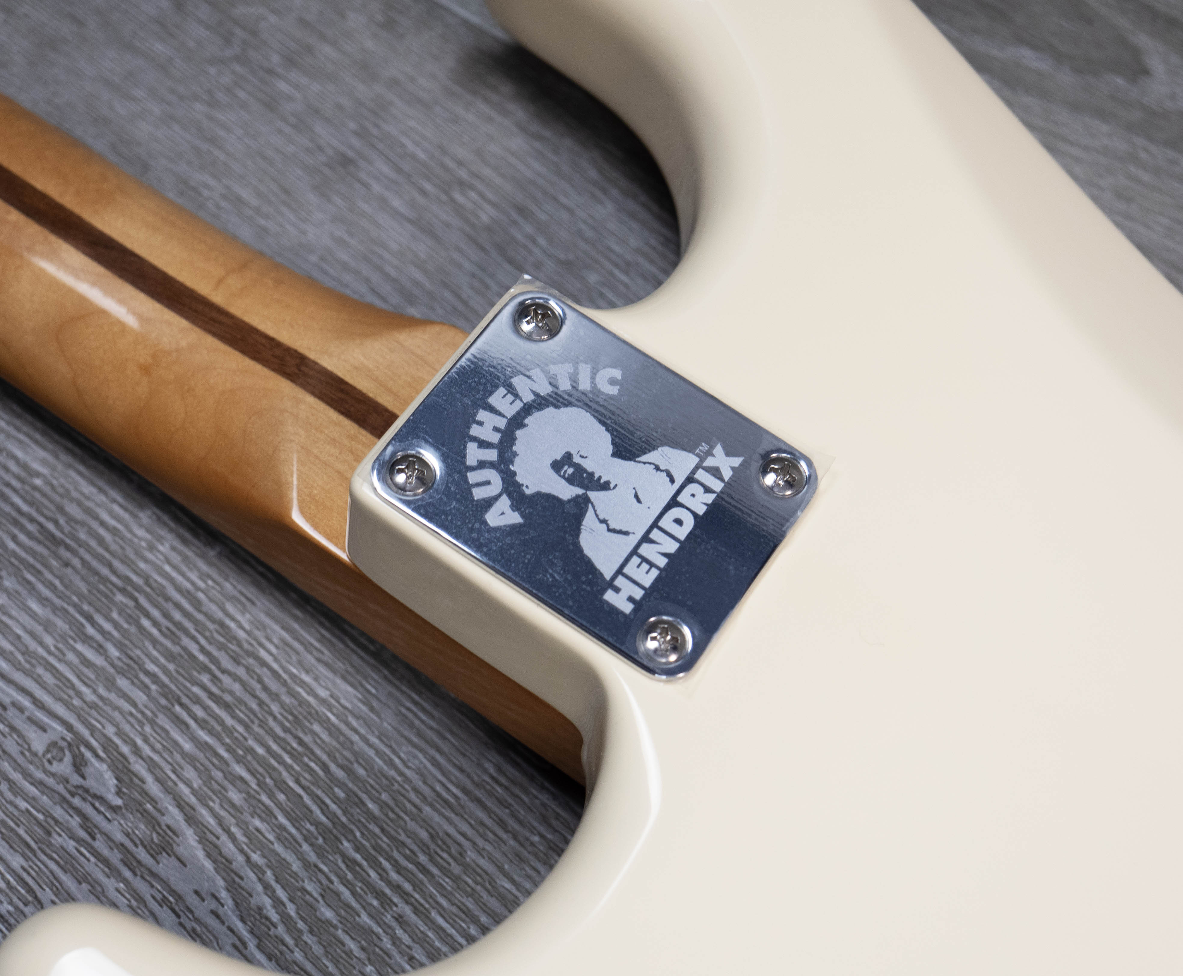 ギター Jimi Hendrix Stratocaster Olympic White Fender Jimi Hendrix Stratocaster - Olympic White with Maple