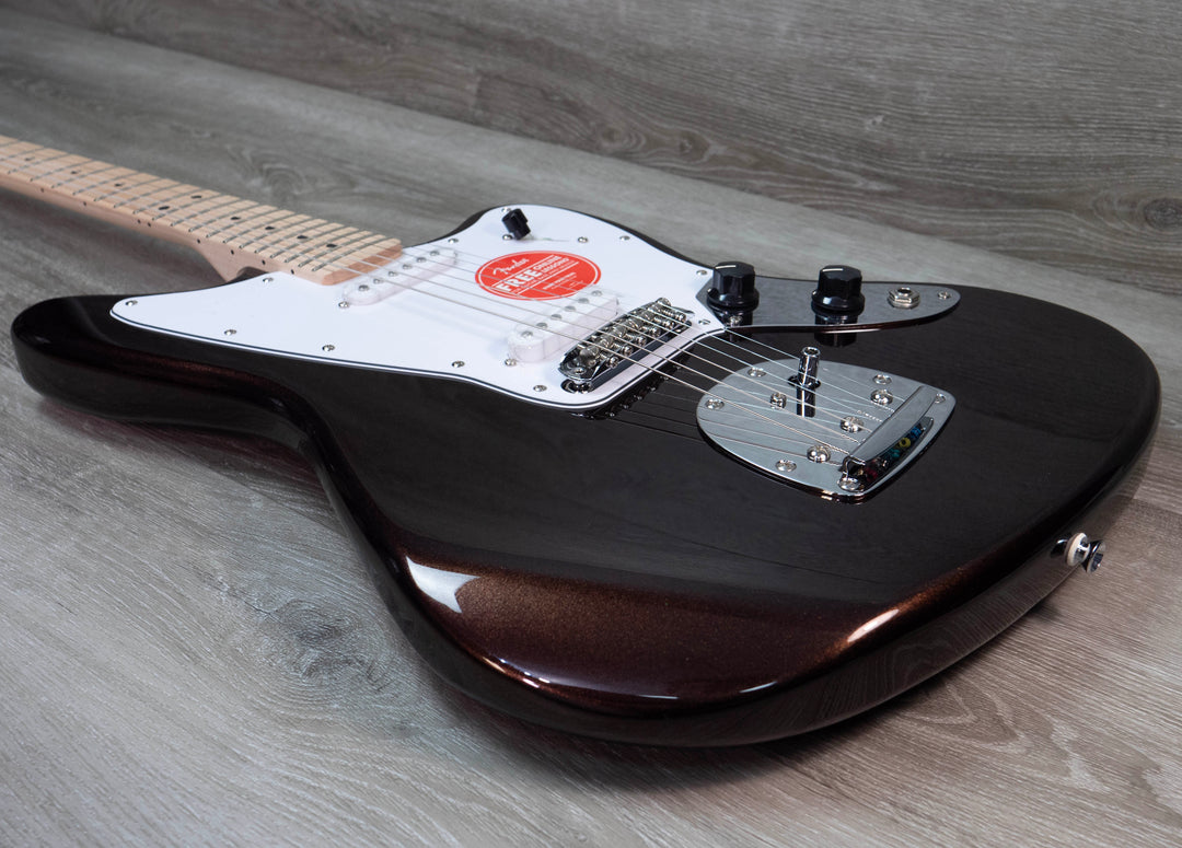 Squier Affinity Series Jaguar, touche en laurier, pickguard blanc, brun métallisé mystique