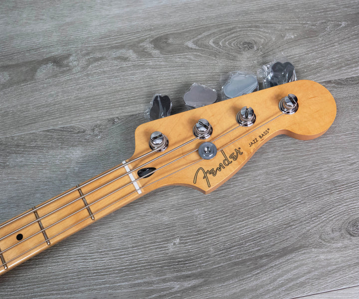 Fender Player II Jazz Bass, touche en érable, rouge corail