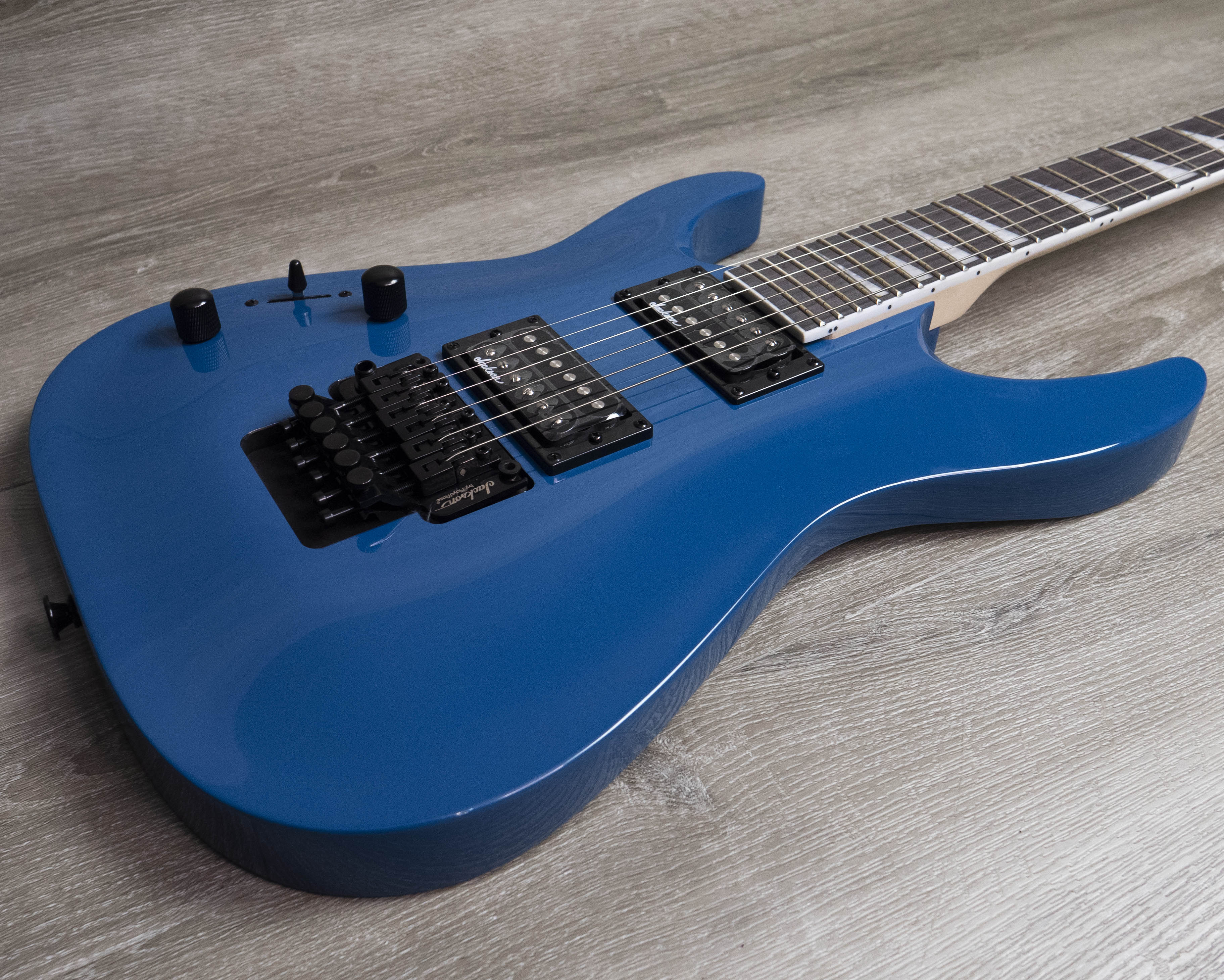 Jackson JS Series Dinky Arch Top JS32 DKA LH, Amaranth Fingerboard