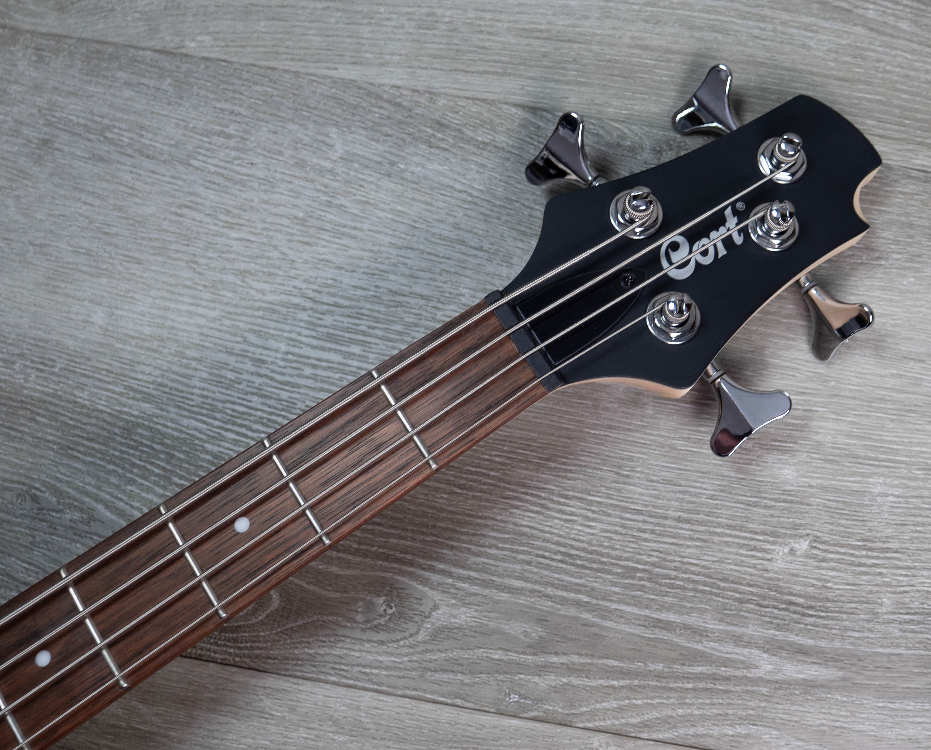 Cort Action Bass Junior, Open Pore Walnut – A Strings