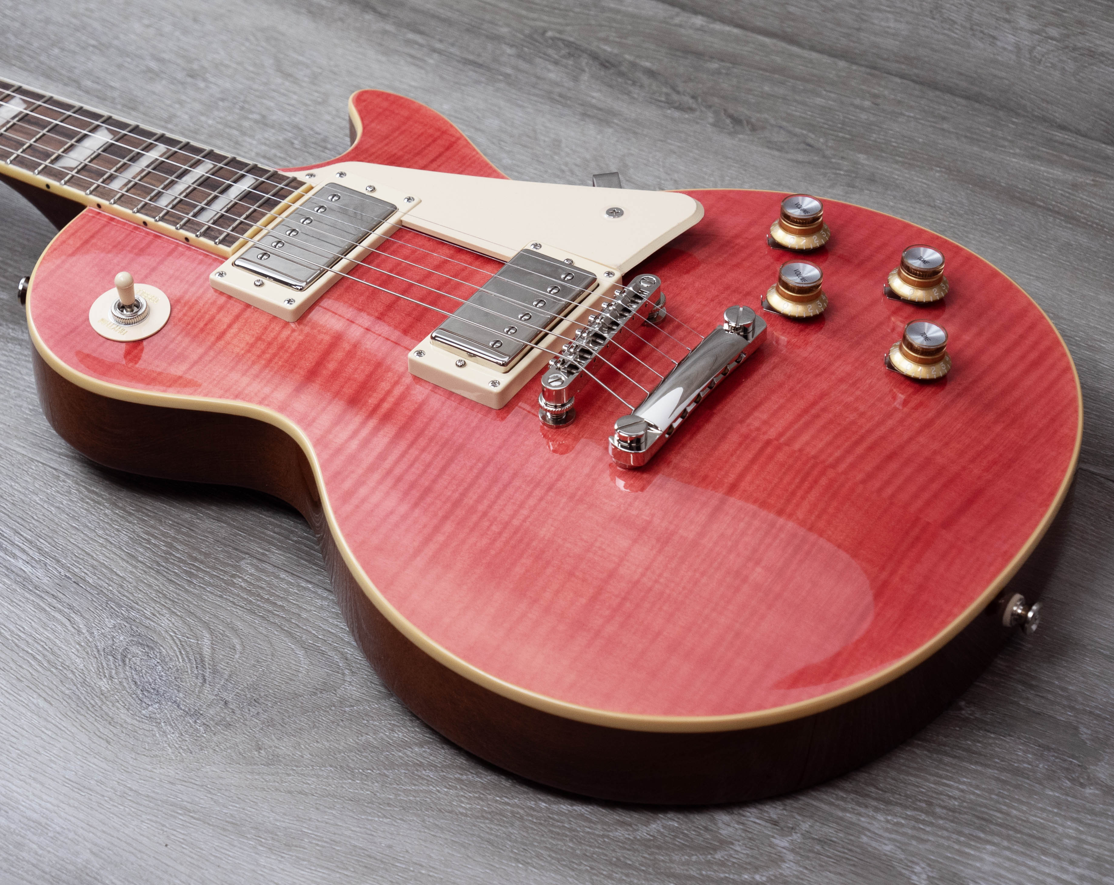 Epiphone Les Paul Standard 60s, Fuchsia – A Strings