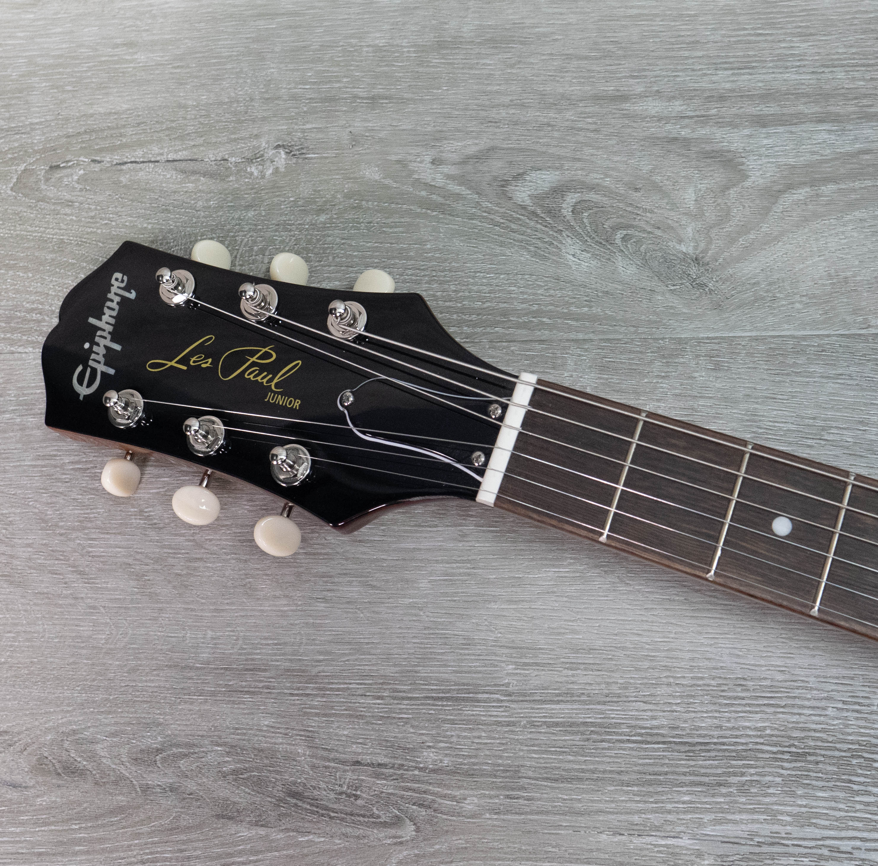 Epiphone Les Paul Junior Left-Handed, Vintage Sunburst – A Strings