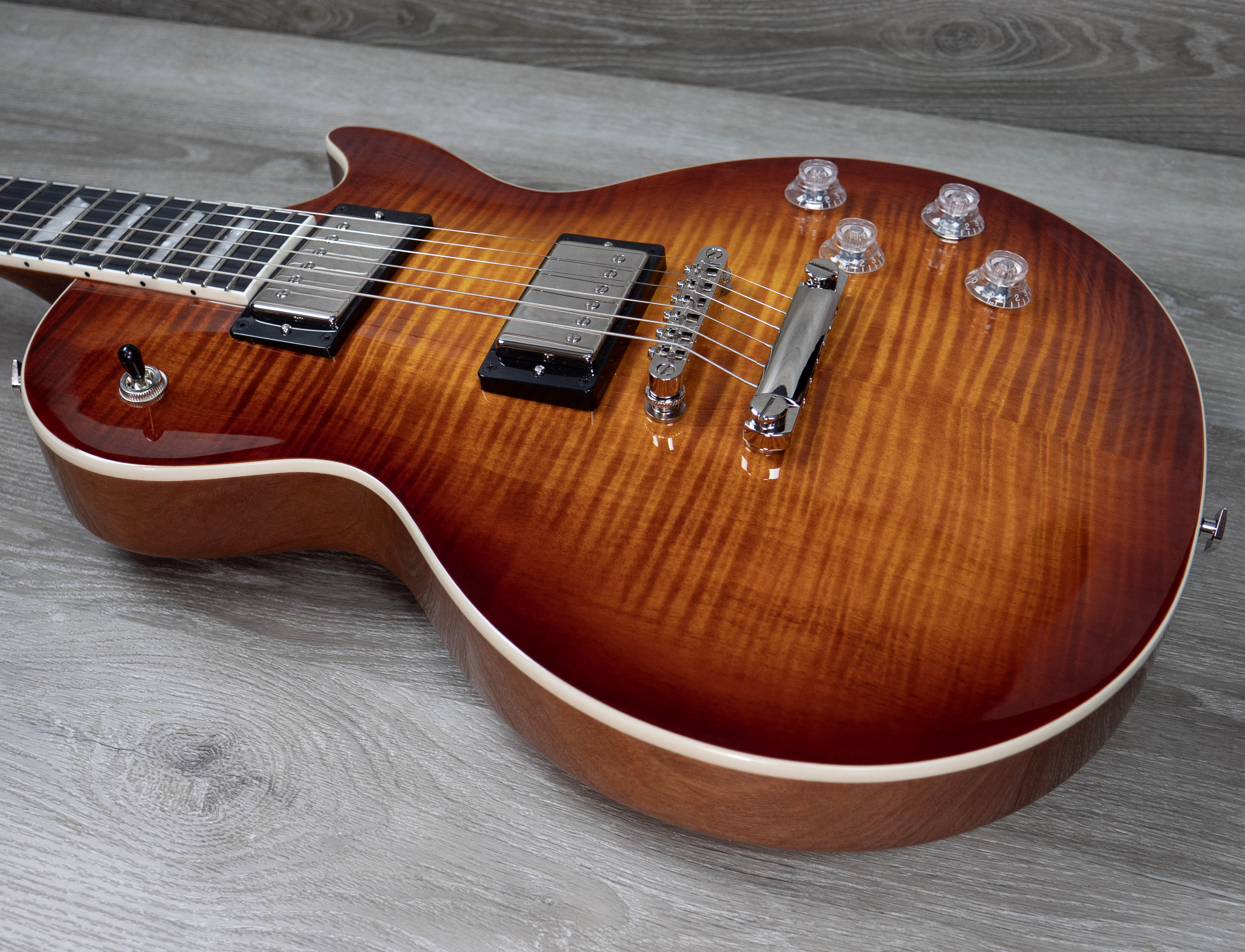 Epiphone Les Paul Gibsonオレンジグラデーション Epiphone Les Paul Gibsonオレンジグラデーション Epiphone Les Paul