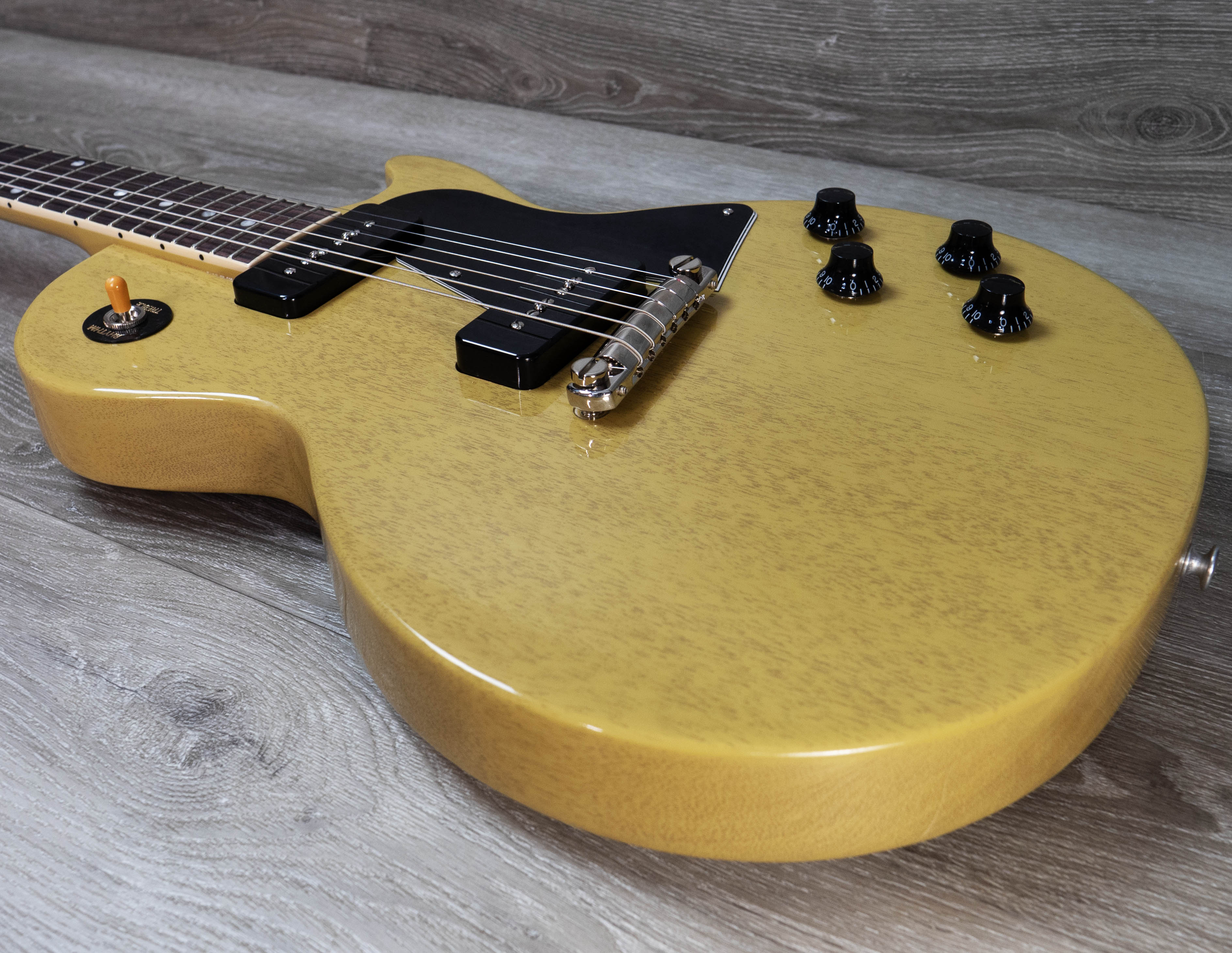 Gibson Les Paul Special, TV Yellow #207240229 – A Strings