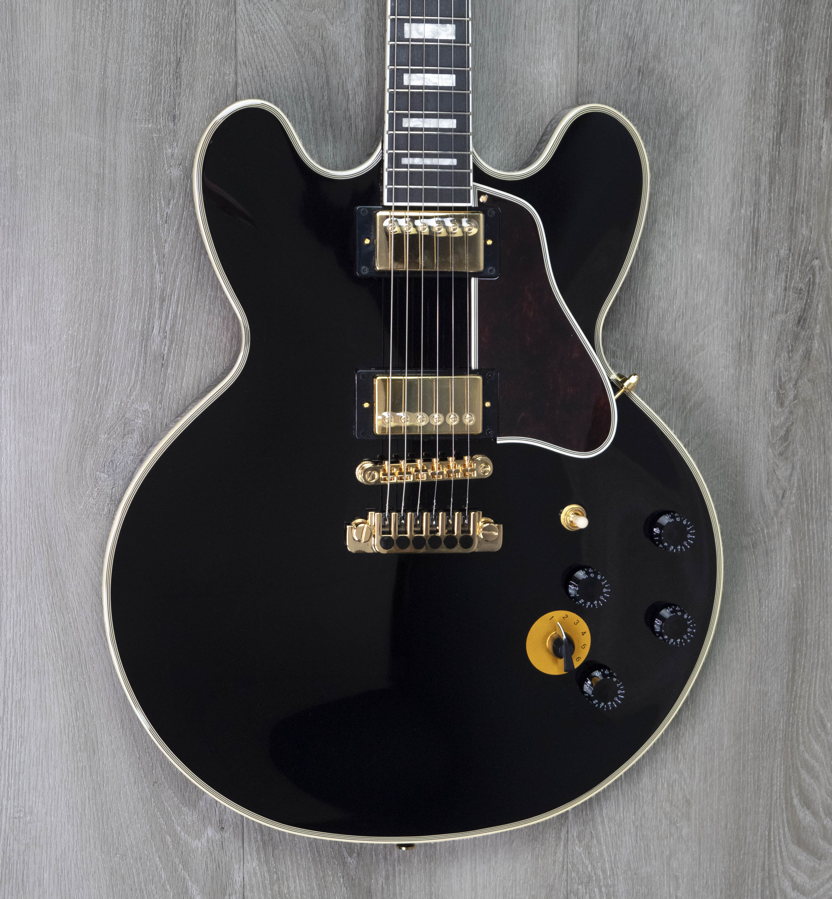 Epiphone B.B. King Lucille, Ebony – A Strings